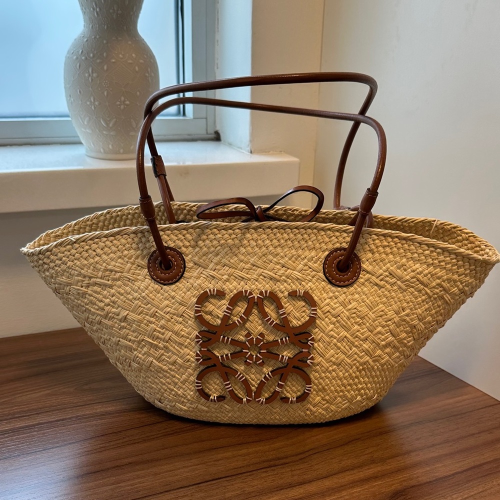 Loewe Small Anagram Basket bag in iraca palm and calfskin